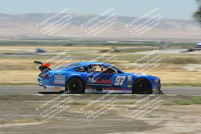 media/Jun-01-2024-CalClub SCCA (Sat) [[0aa0dc4a91]]/Group 2/Race/